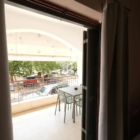 Central Apartments *