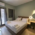 Central Apartments * 卡德哈米利