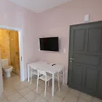 Central Apartments Apartamento