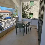 公寓 Central Apartments 卡德哈米利