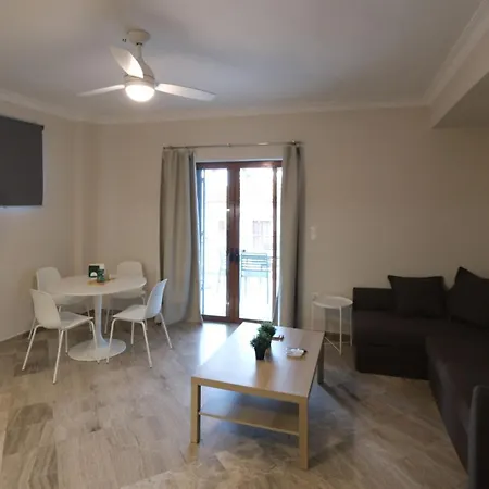 Central Apartments Kardamyli