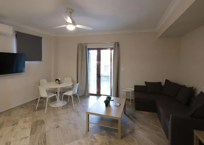 Central Apartments Kardamyli