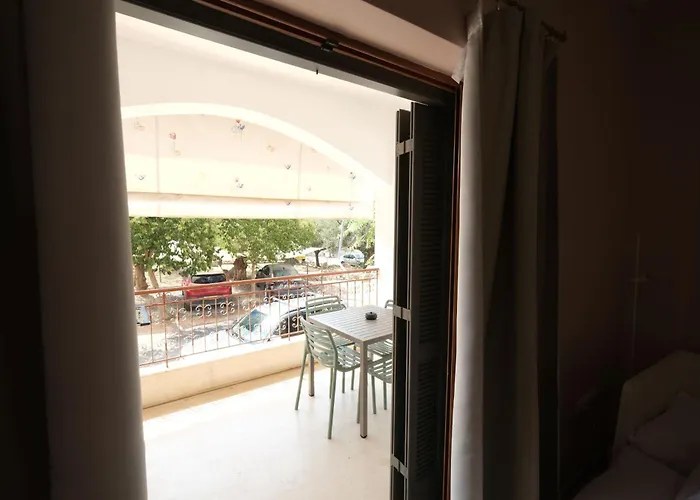 Central Apartments *