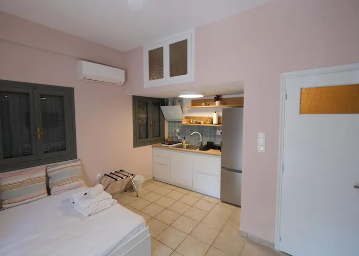 Central Apartments Kardamyli